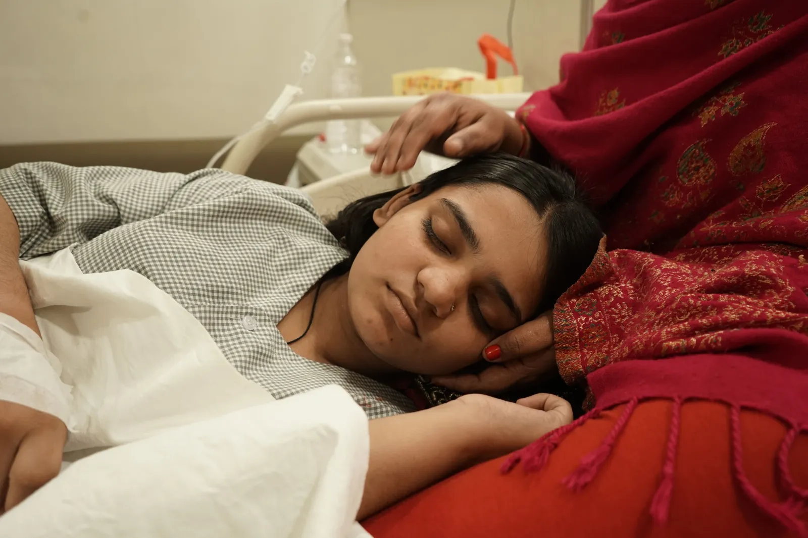 Mujhe School Jana Hai -  A 13 Year Old Fighting a Rare Pancreatic Tumor After Losing Her Father