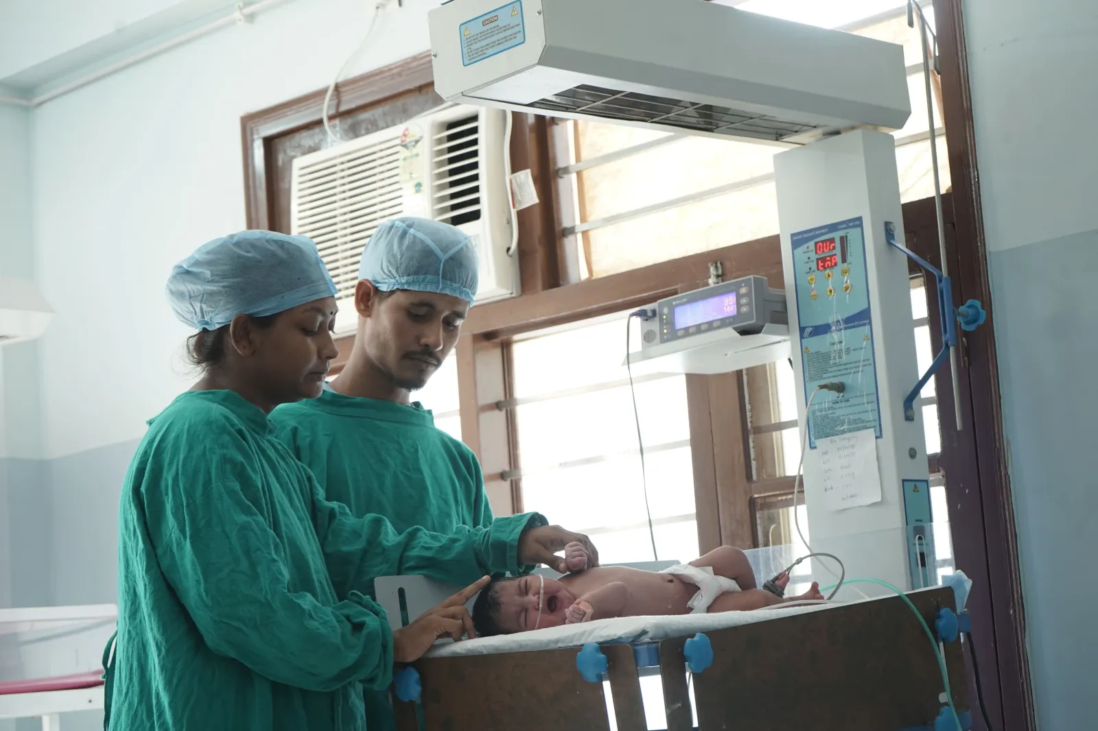 A Tiny Life Hanging Between Hope and Survival